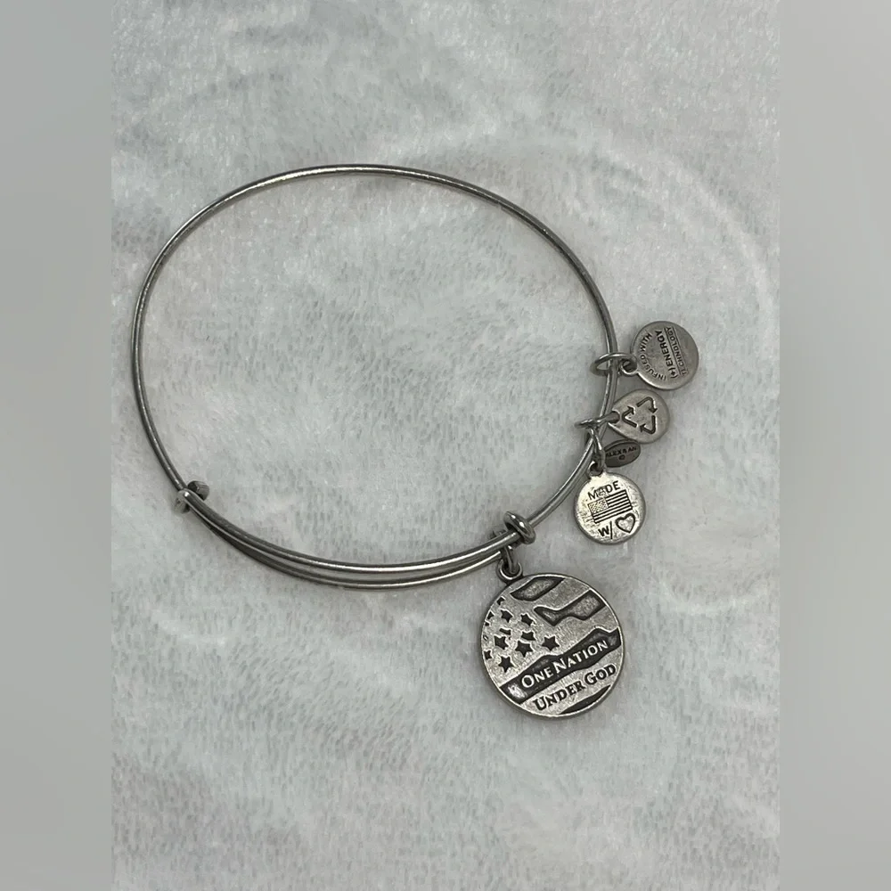 Alex & Ani Bengal bracelet one nation under God